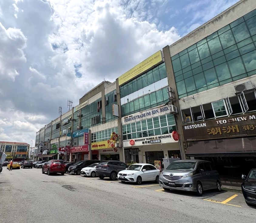 Ground Floor Shoplot for Rent in Bandar Puteri Puchong – 2,275 sqft
